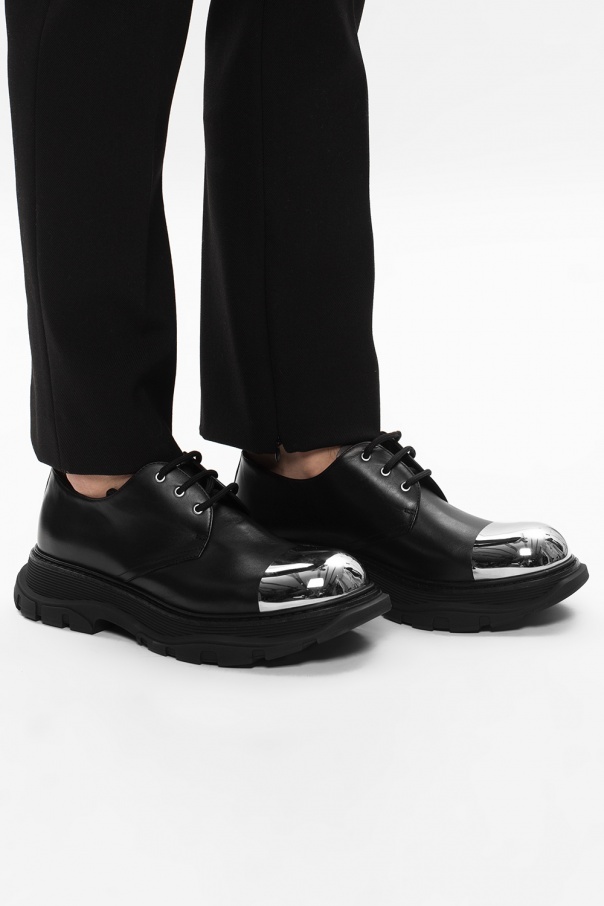 Metal toe store cap dress shoes